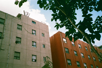 Lucky 200 35mm